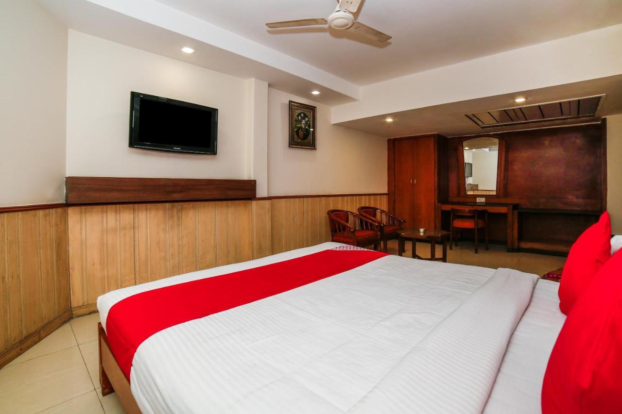 Hotel Shelter Gwalijar Zewnętrze zdjęcie