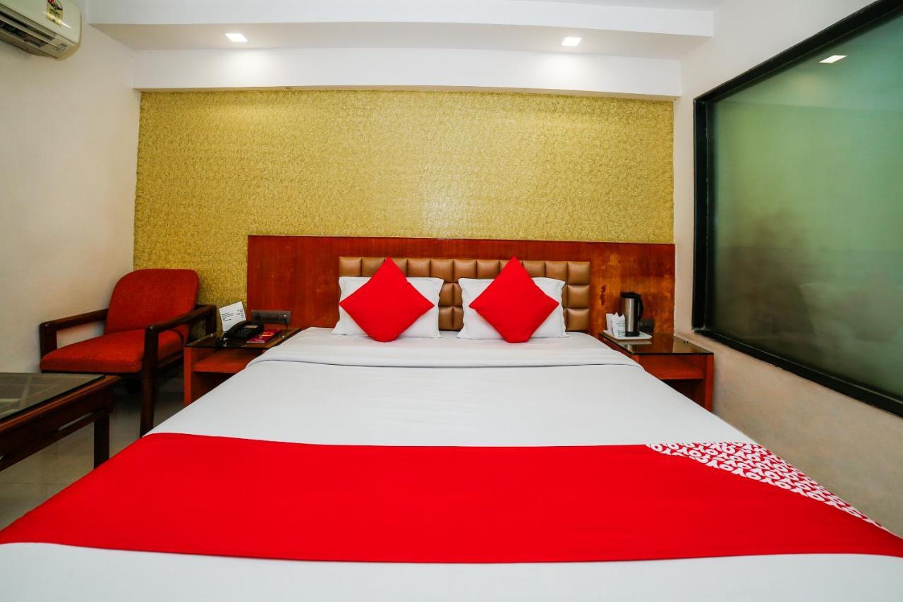 Hotel Shelter Gwalijar Zewnętrze zdjęcie