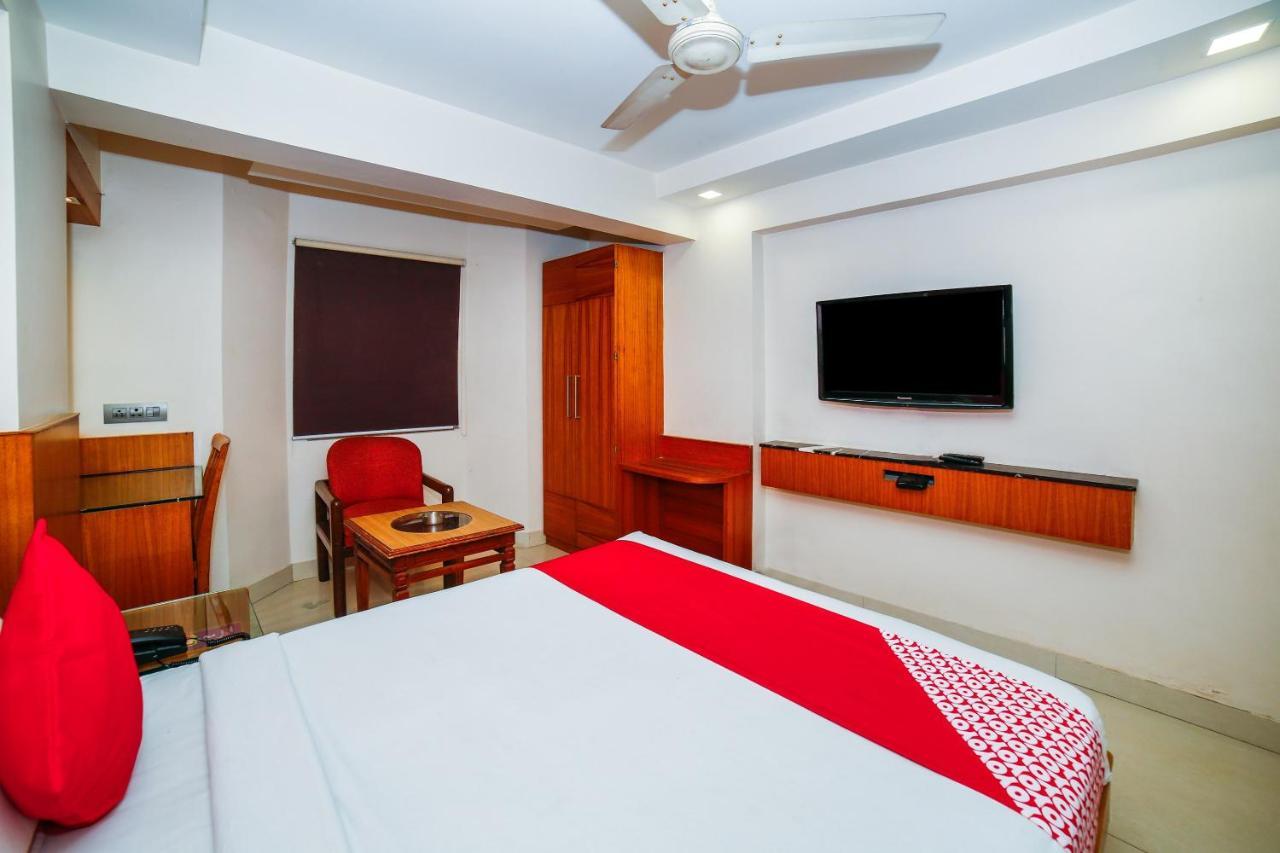 Hotel Shelter Gwalijar Zewnętrze zdjęcie
