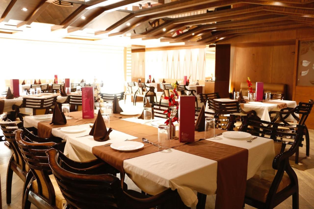 Hotel Shelter Gwalijar Zewnętrze zdjęcie