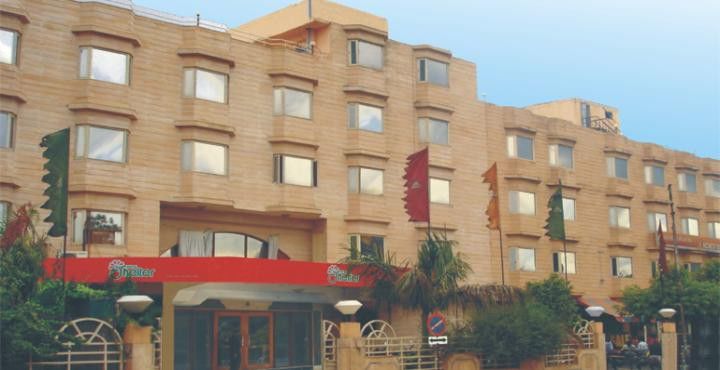 Hotel Shelter Gwalijar Zewnętrze zdjęcie