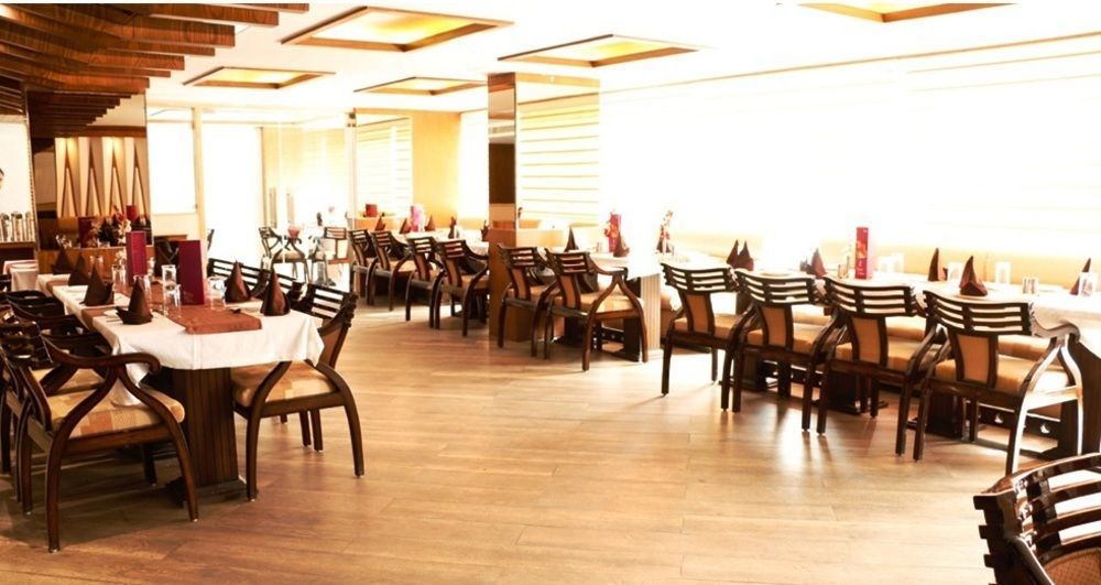 Hotel Shelter Gwalijar Zewnętrze zdjęcie